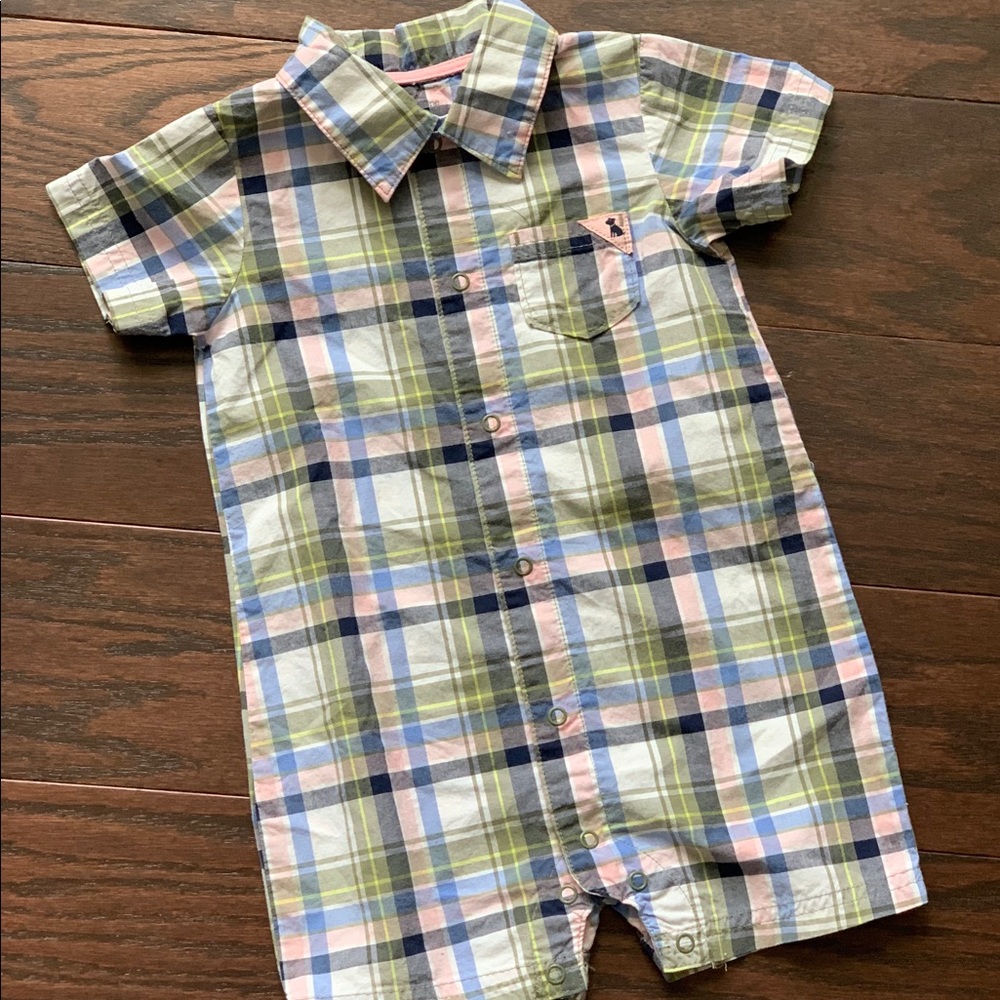 Carter’s Romper size 18 months
